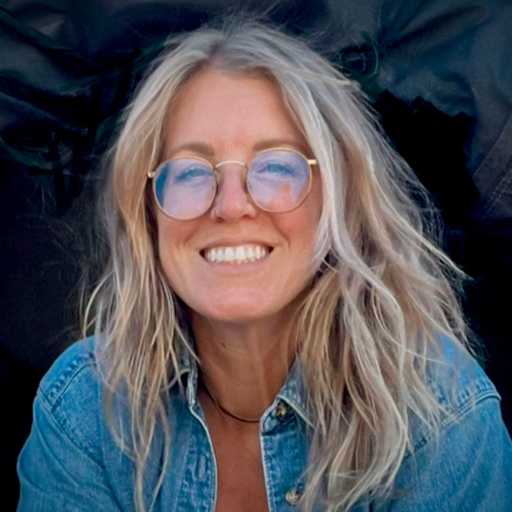 Profile image for pet sitters Hillary & Victoria