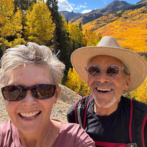 Profile image for pet sitters Wendy & Albert