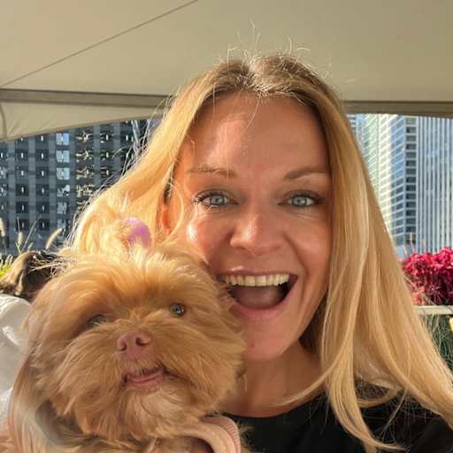 Profile image for pet sitter Cari