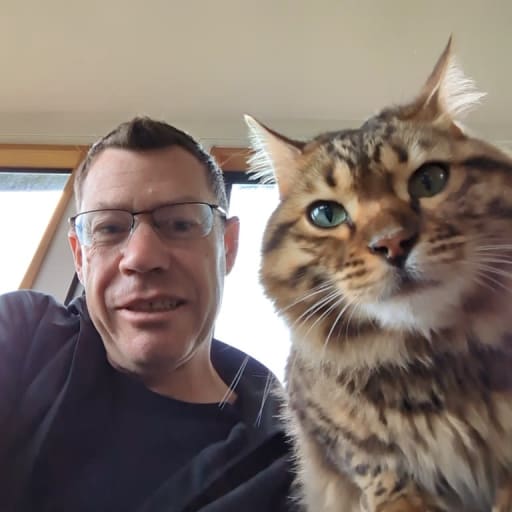 Profile image for pet sitters Andy & Tracy