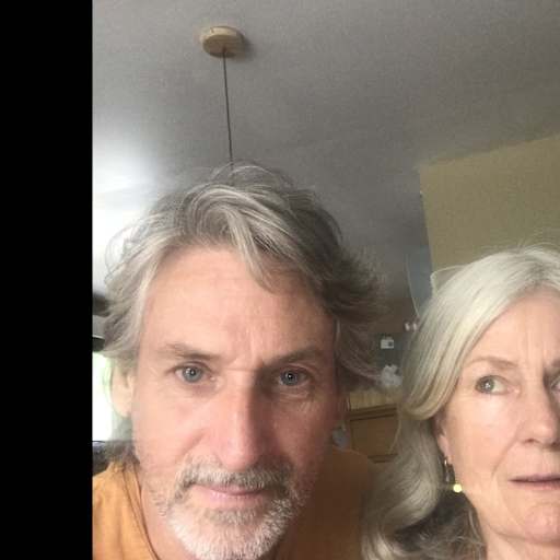 Profile image for pet sitters Janice & Gary