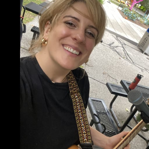 Profile image for pet sitter Maria