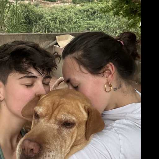 Profile image for pet sitters Aida & Ainara