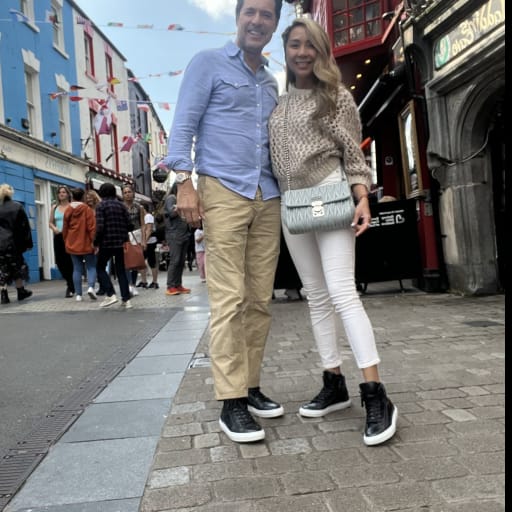 Profile image for pet sitters Sandra Gail & Rodrigo