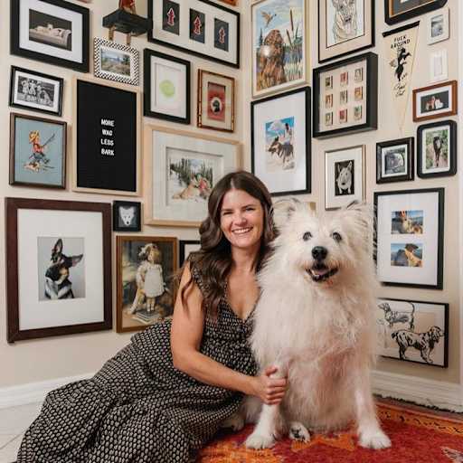 Profile image for pet sitter Adrienne