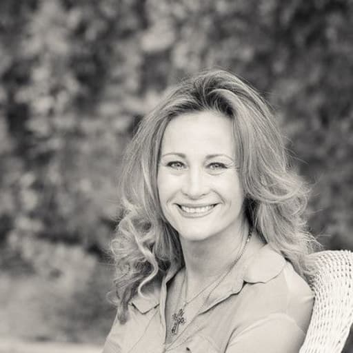 Profile image for pet sitter Deborah