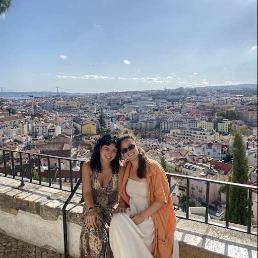 Profile image for pet sitters Sadhbh & Maedhbh