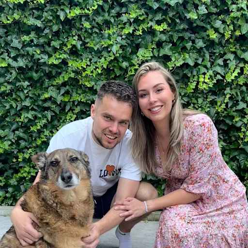 Profile image for pet sitters F & Hayley 