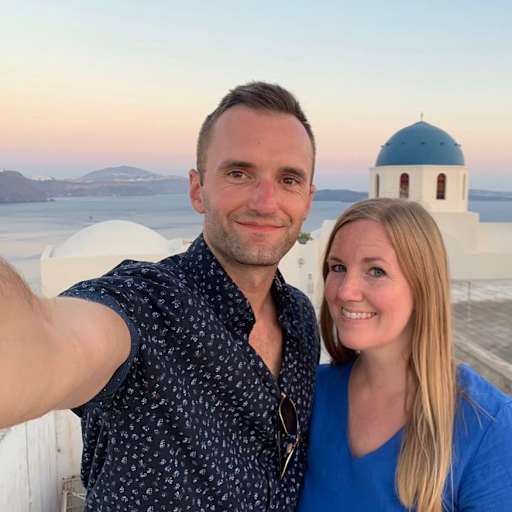 Profile image for pet sitters Julie & Dillon