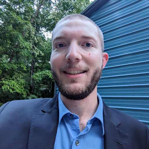 Profile image for pet sitter Zachary