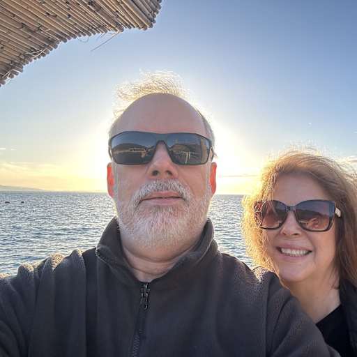 Profile image for pet sitters Marlene M & Rafael
