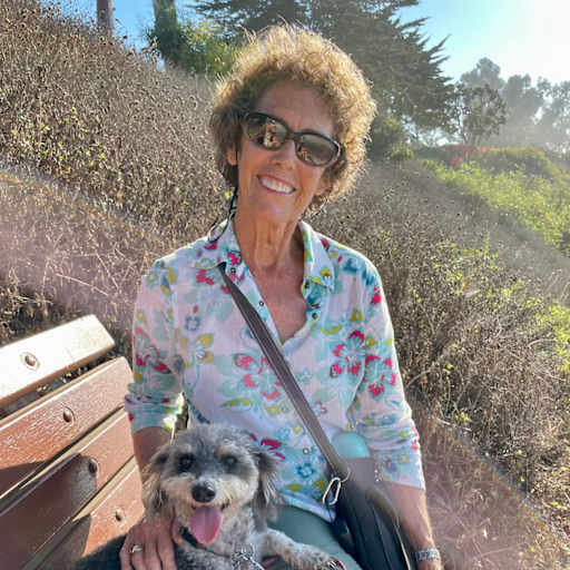 Profile image for pet sitter Pamela