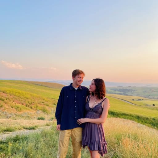 Profile image for pet sitters Jamie & Abigail