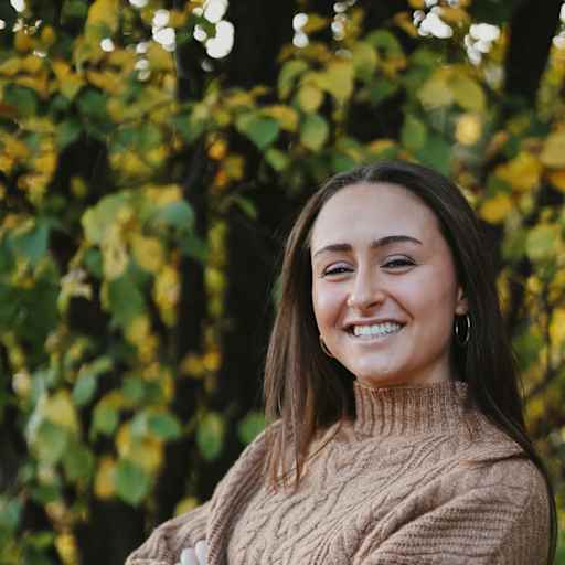 Profile image for pet sitter Sidney