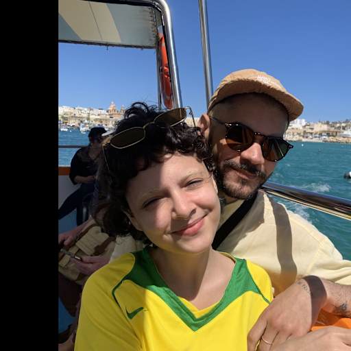 Profile image for pet sitters Caio & Julia