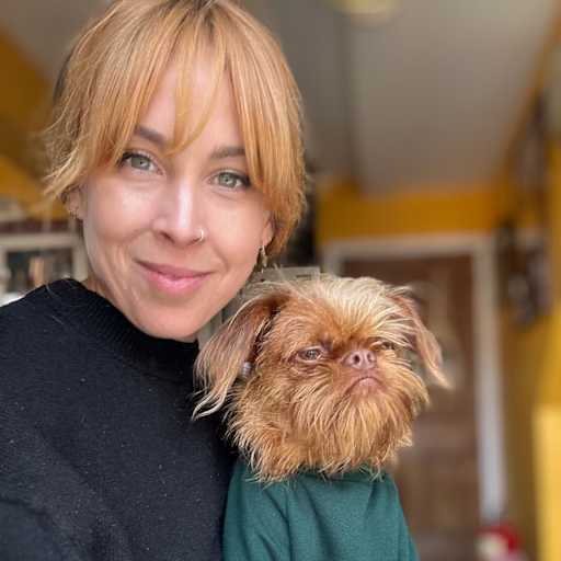 Profile image for pet sitter Sacha
