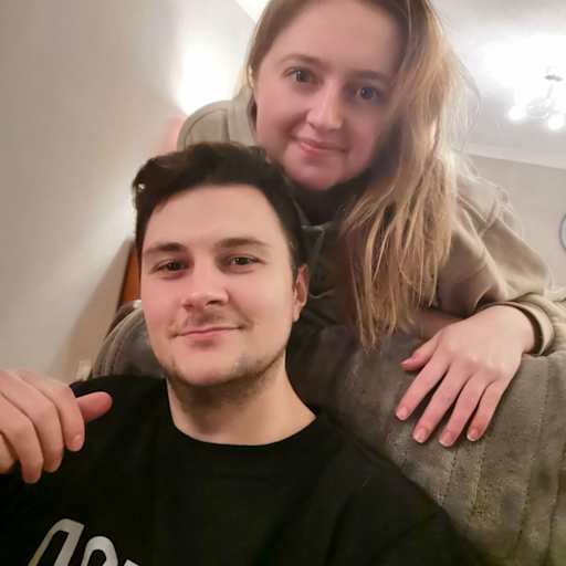 Profile image for pet sitters Laura & Ryan