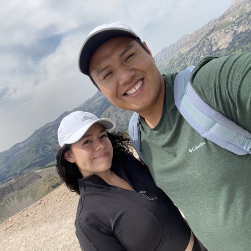 Profile image for pet sitters Samantha & Jesus Emiliano 