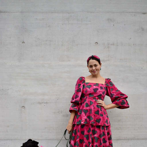 Profile image for pet sitters Isabella & Elizabeth