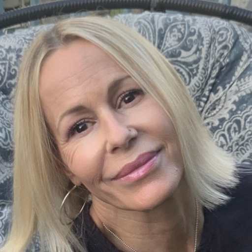 Profile image for pet sitter Kristi