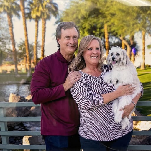 Profile image for pet sitters Dana & Damon