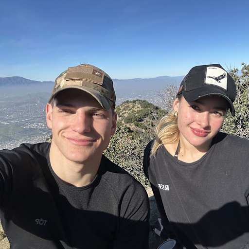Profile image for pet sitters Mikaela & Daniela