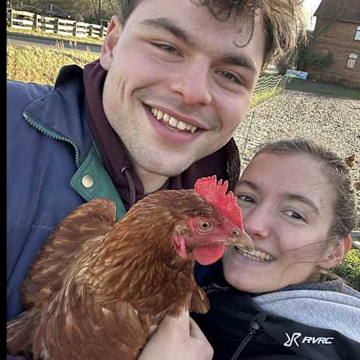 Profile image for pet sitters Karolin & Hannes