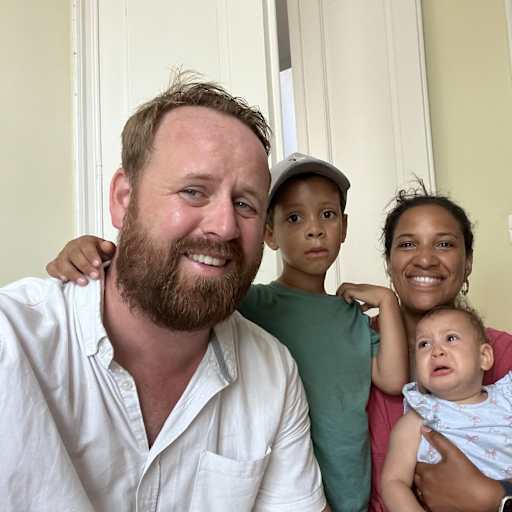 Profile image for pet sitters Sean & Larissa