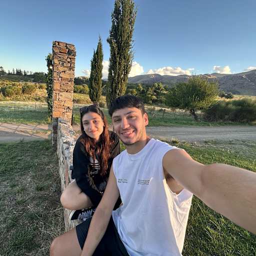 Profile image for pet sitters Pilar & Joaquín