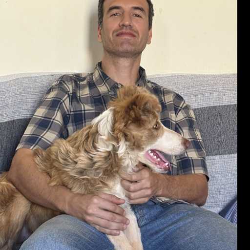 Profile image for pet sitter Helder