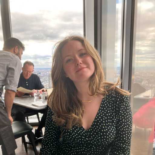 Profile image for pet sitter Sophie