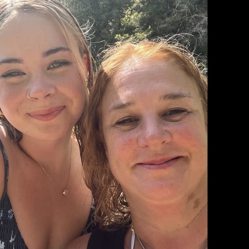 Profile image for pet sitters Jenn & Zariah