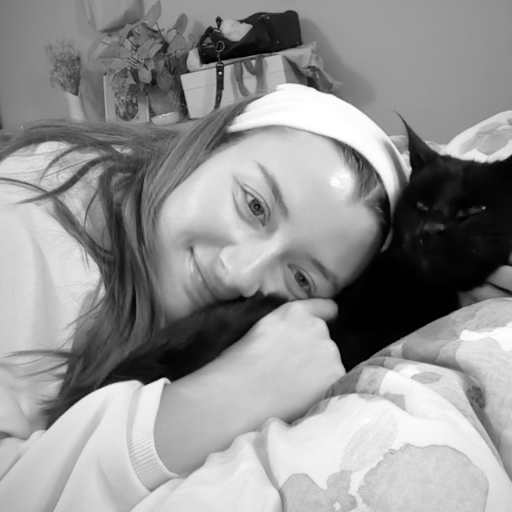 Profile image for pet sitter Romy