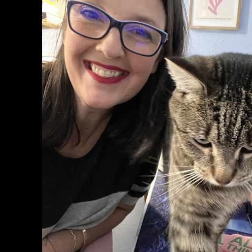 Profile image for pet sitters Renee & Nick