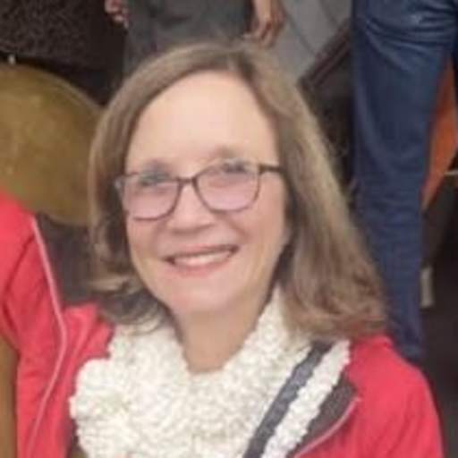 Profile image for pet sitter Lorraine