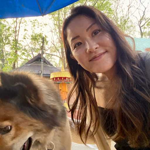 Profile image for pet sitter Reina