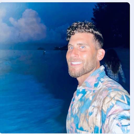 Profile image for pet sitter Vincente