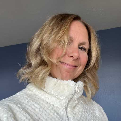 Profile image for pet sitters Tonya & Tim