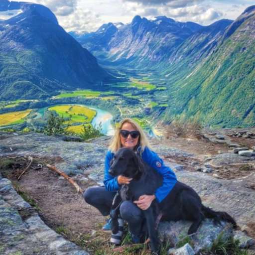 Profile image for pet sitter Kathleen