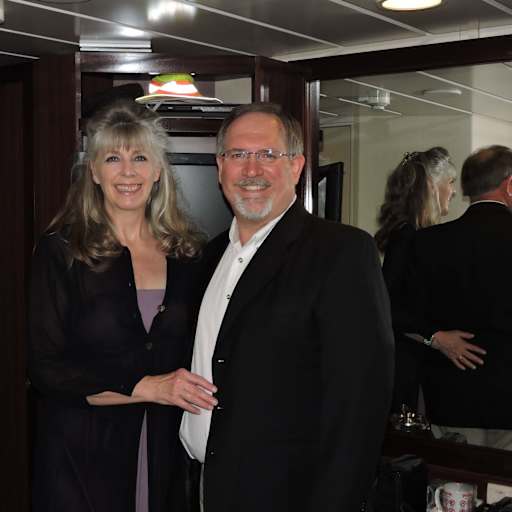 Profile image for pet sitters Julie & Kirk