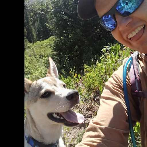 Profile image for pet sitter Eney (and Jeff Writer)