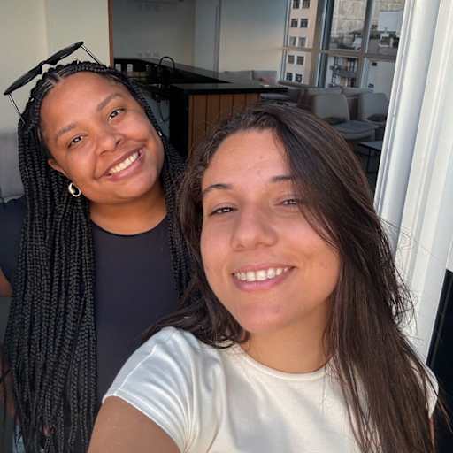 Profile image for pet sitters Juliana & Letícia