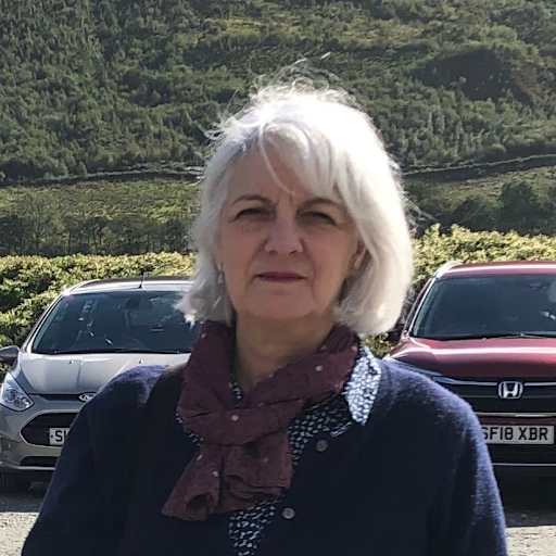 Profile image for pet sitters Liz & Simon
