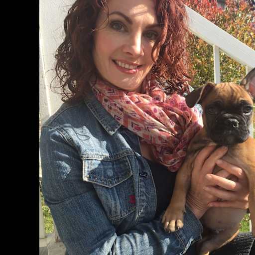 Profile image for pet sitter Joanne