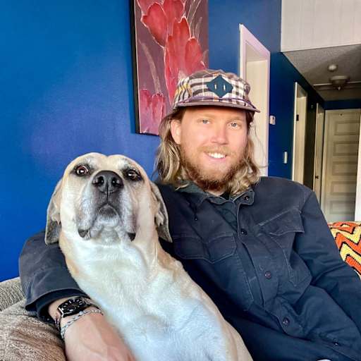 Profile image for pet sitter Alex