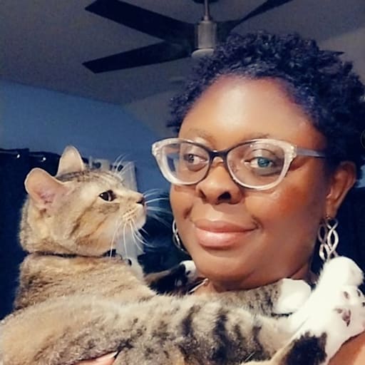 Profile image for pet sitter Valene