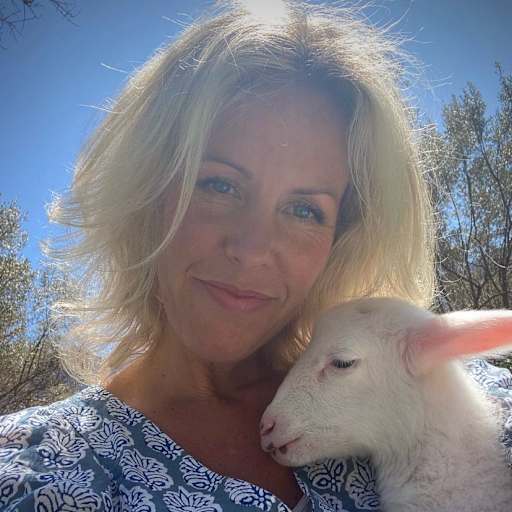 Profile image for pet sitter Maria