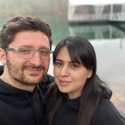 Profile image for pet sitters Rashel & Volodymyr
