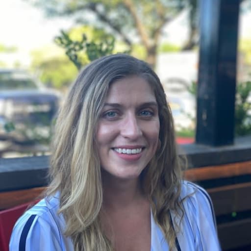 Profile image for pet sitter Aubrey