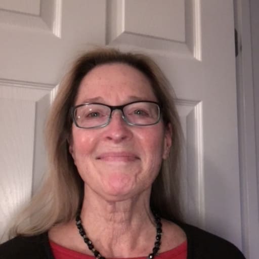 Profile image for pet sitter Dianna